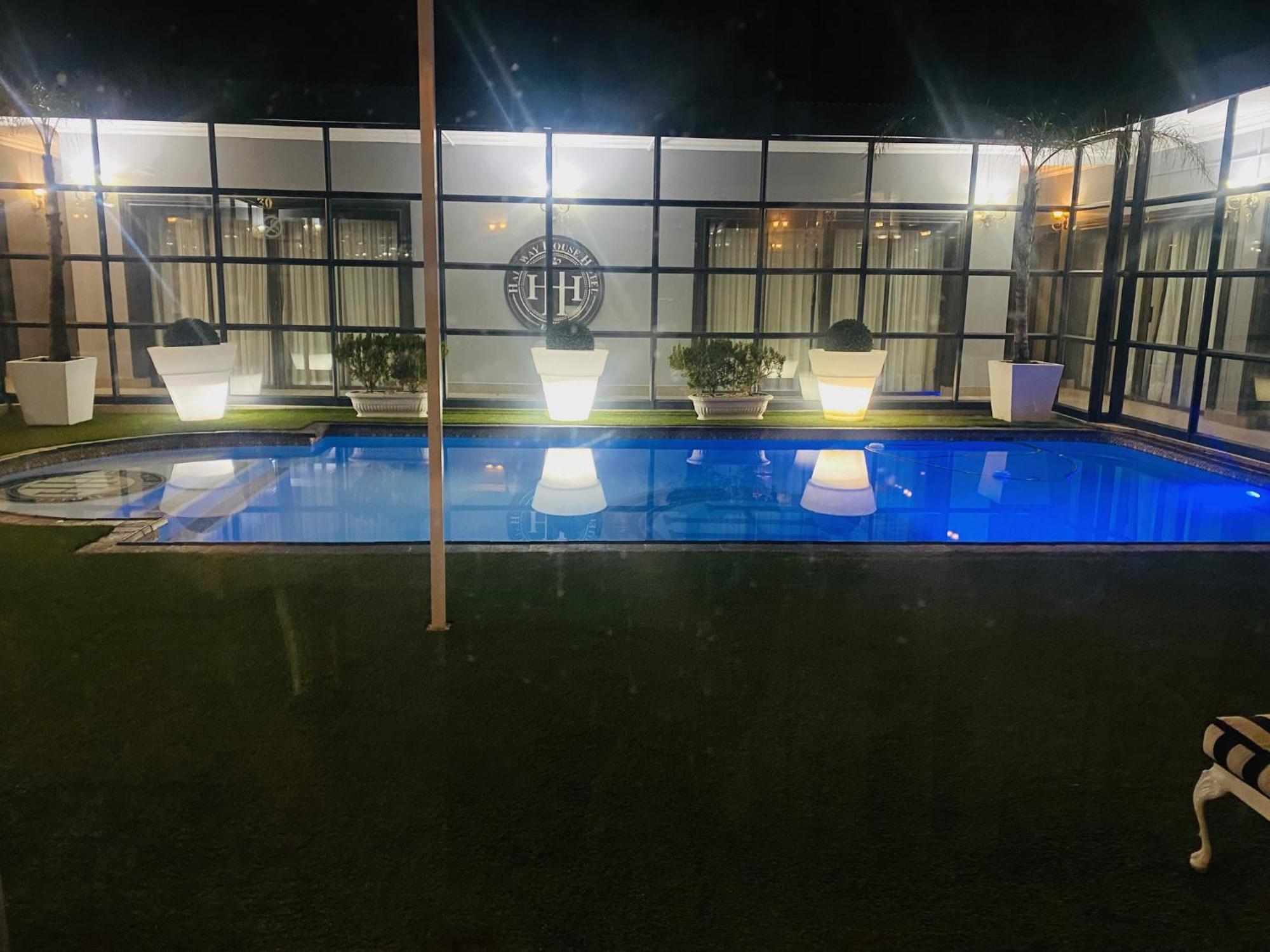 Halfway House Hotel Kimberley Exterior photo